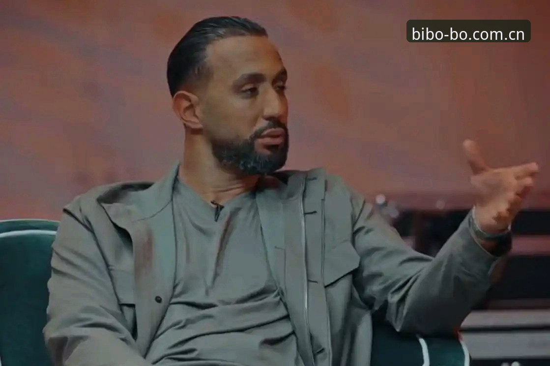 资深用户分享：从马赛更衣室斗殴看体育总监的实战经验